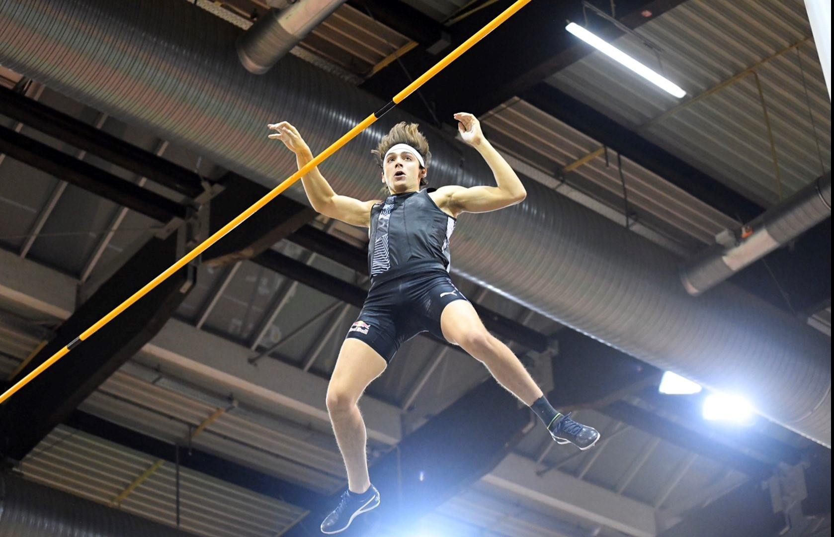 Duplantis a Finalist for Male World Athlete of the Year in Track ...