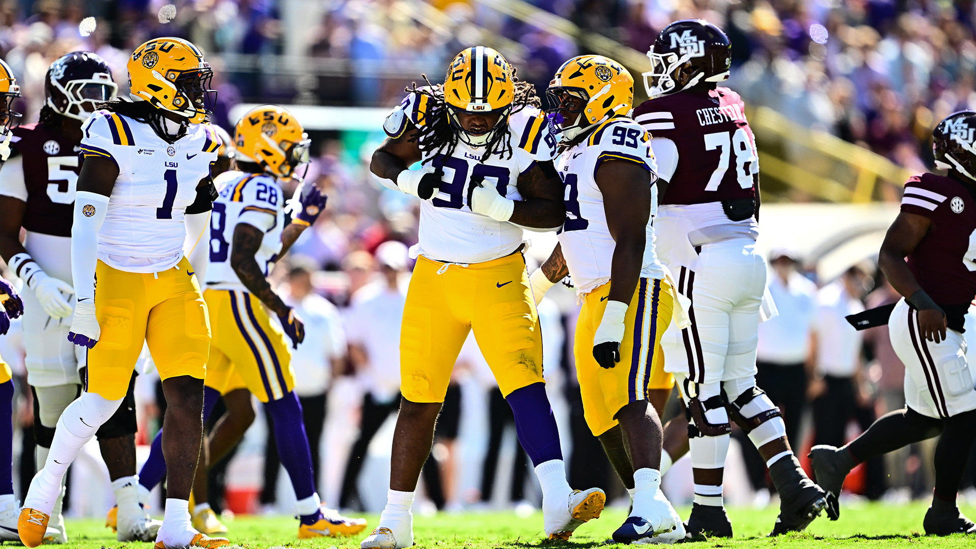 October 18 Football National Rankings Released for AP and Coaches Polls