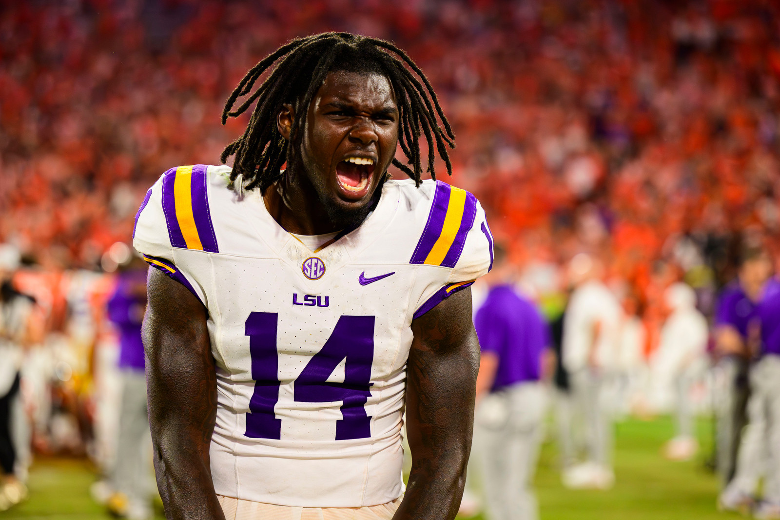 2027 NFL Draft Tight End Rankings: 6 Early Headliners 1 LSU tight end Trey'Dez Green making a catch, one of two 2027 NFL Draft tight ends projecting above the 90th percentile